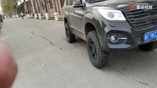 国产神车拔河视频,拔河视频燃爆网络